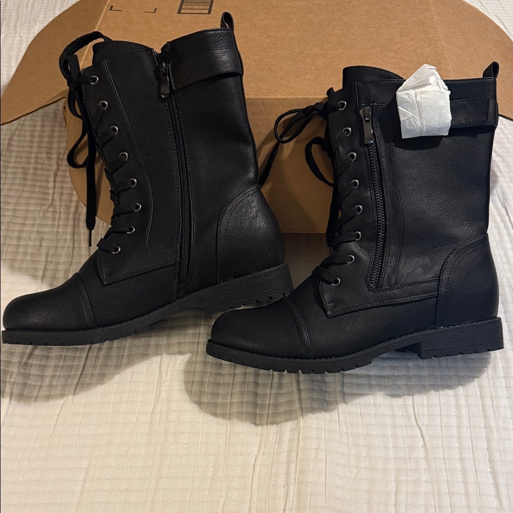 Dream Pairs Black Combat Boots